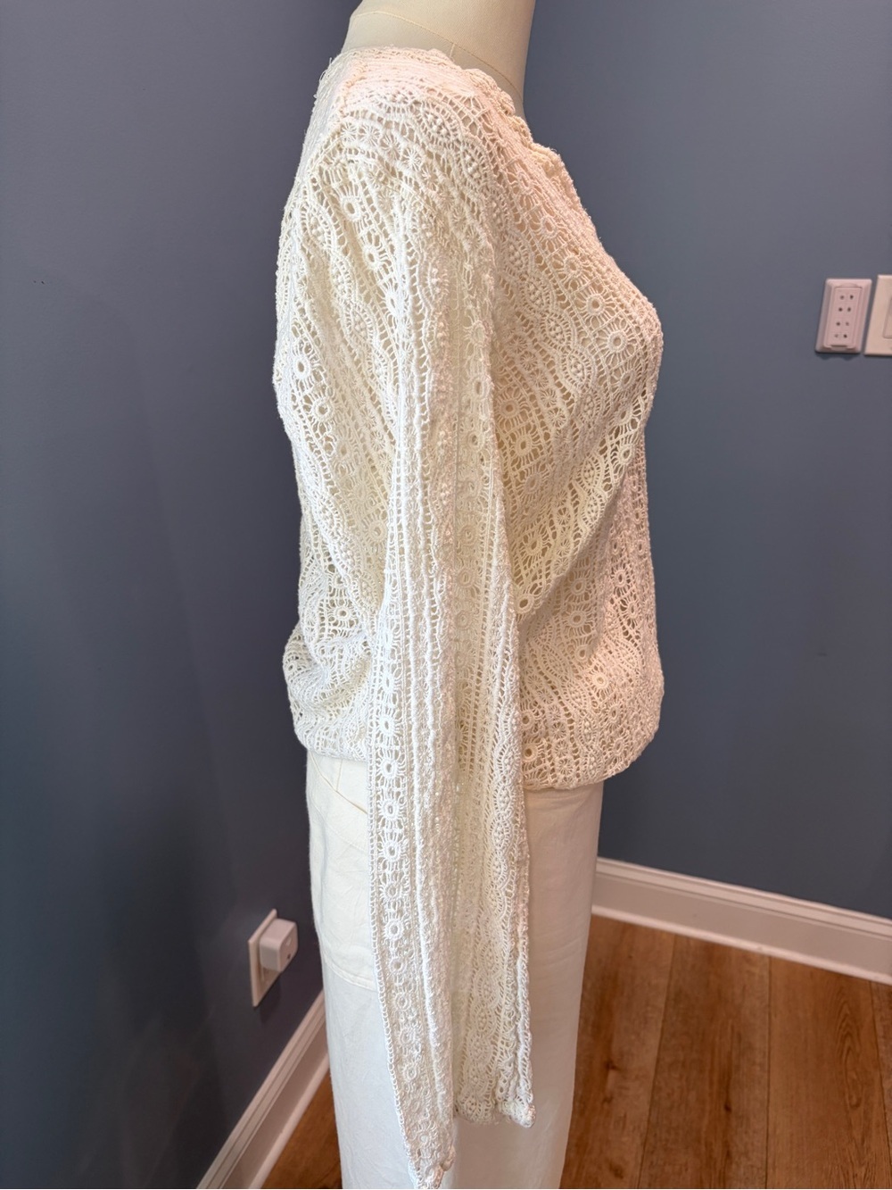 Lucky Brand Ivory Crochet Lace Long Sleeve Sweater Boho Pullover - Picture 4 of 8